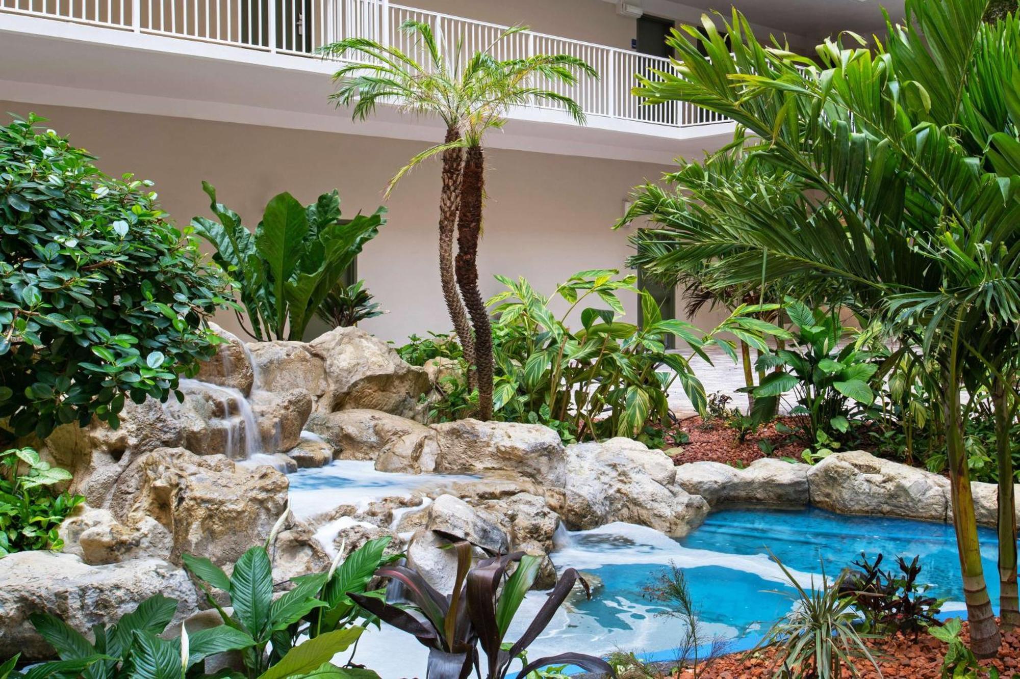 Wyndham I-Drive Avanti Resort & Conference Center Орландо Екстериор снимка